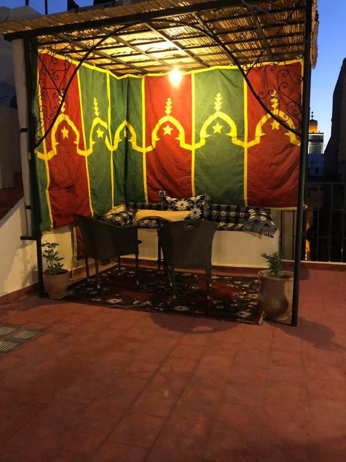 Dar benelmahi Bed & Breakfast Fez Bagian luar foto